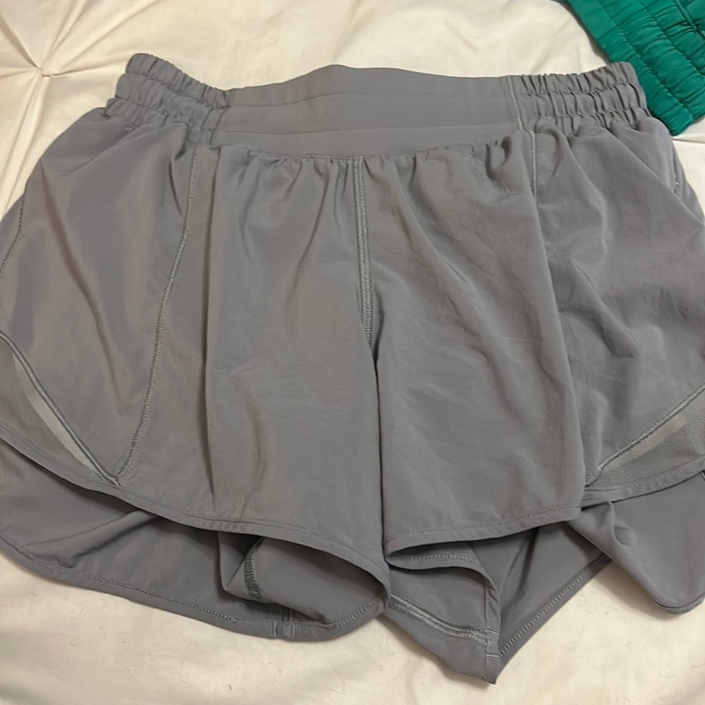 Lululemon Hotty Hot